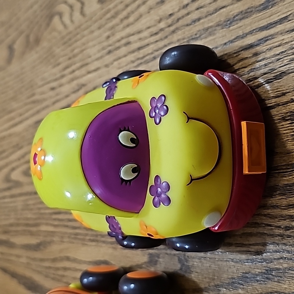 Wheeee-is - Picture 3 of 6